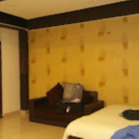 Hotel Maratha Palace,Satara Εξωτερικό φωτογραφία