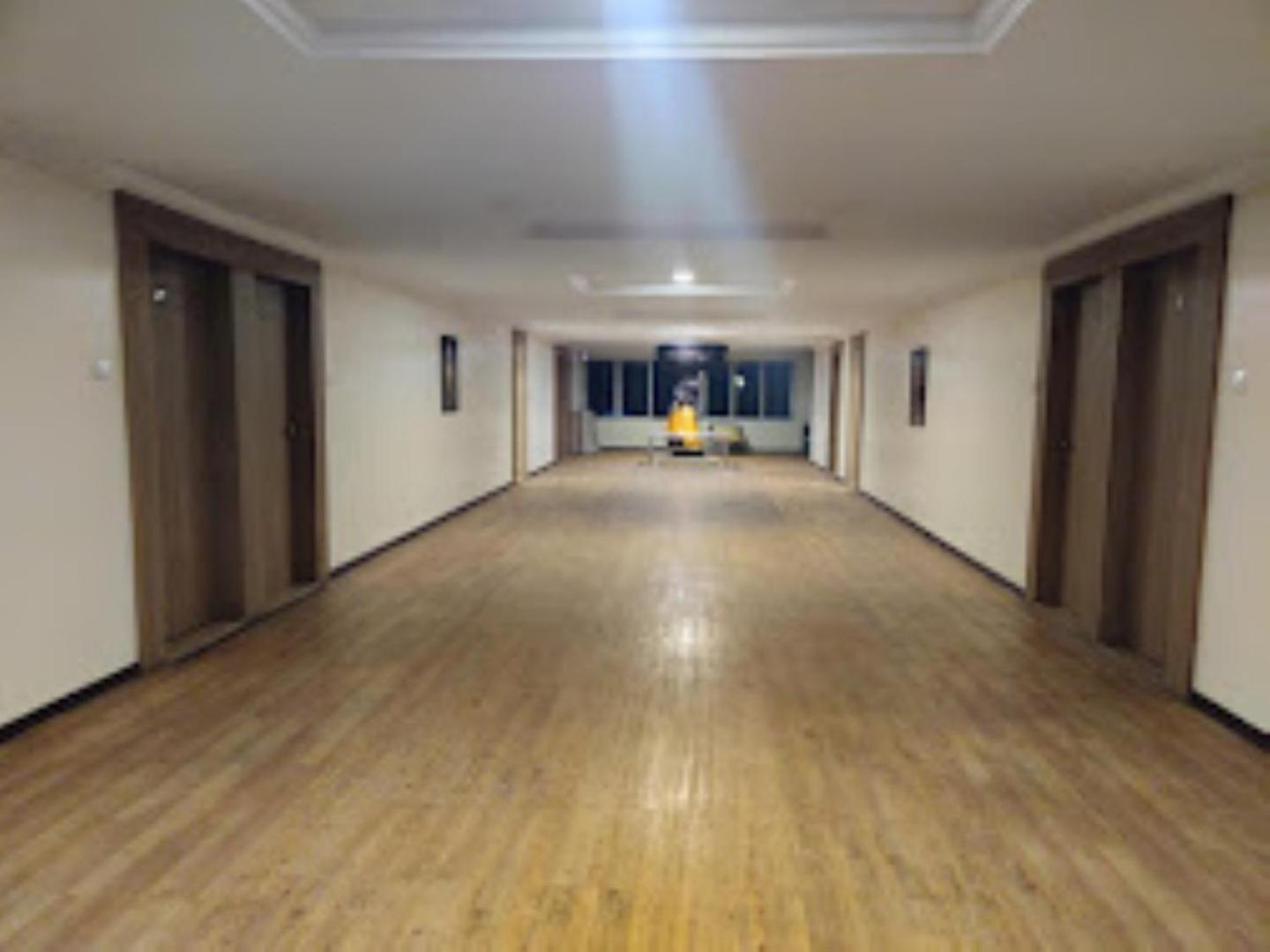 Hotel Maratha Palace,Satara Εξωτερικό φωτογραφία