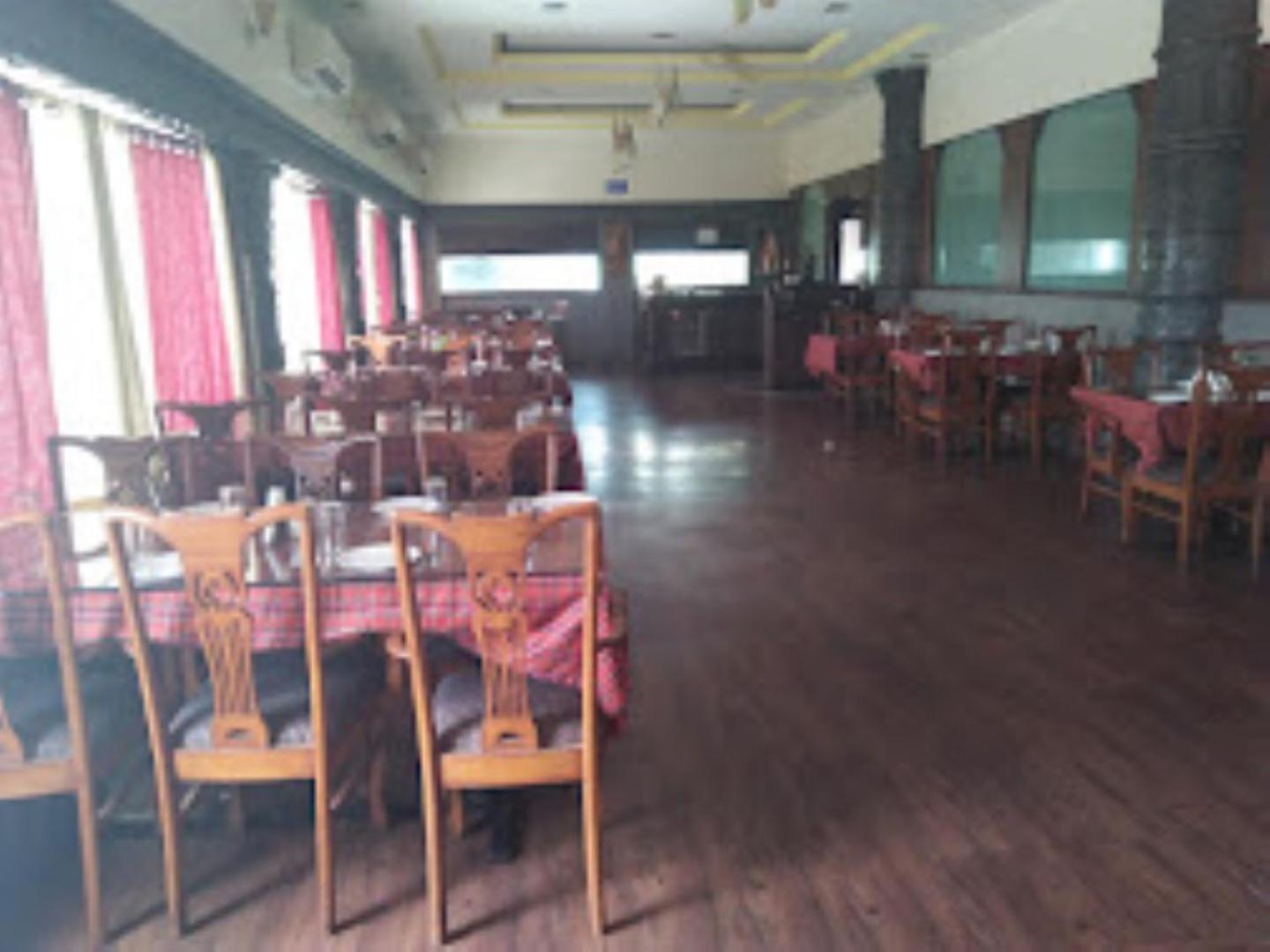 Hotel Maratha Palace,Satara Εξωτερικό φωτογραφία